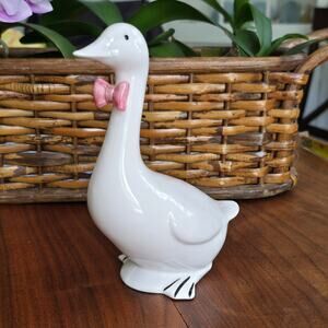 Vintage Rosenthal -Netter Country Goose Figurine White Pink Bow Tie 80s Classic